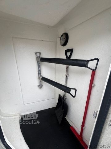 Ló-szállító utánfutó BÖCKMANN Big Master 2-Pferdeanhänger 2,4t