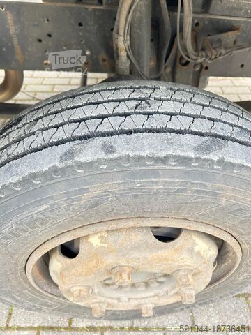 Üç yönlü damperli kamyon Mercedes-Benz Atego 916 Kipper Dreiseiten Meiller