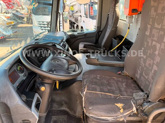 Tovornjak s črpalko za beton MERCEDES-BENZ Actros 3341K 6X4 Putzmeister BSF 36M/4