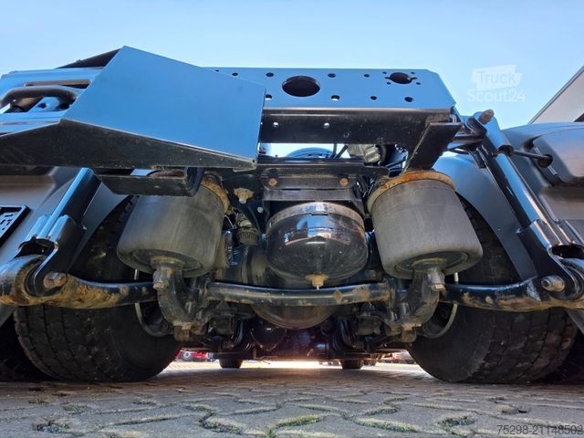 Volumen trækker MAN TGX 18.460 4X2 LLS-U/Retarder/Standklima/ADR AT