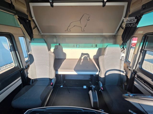 Volumen trækker MAN TGX 18.460 4X2 LLS-U/Retarder/Standklima/ADR AT