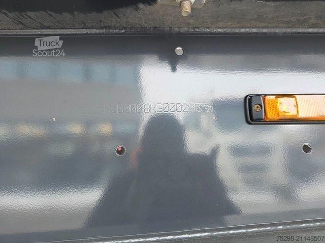 Kipper Auflieger SCHMITZ CARGOBULL SKI 24 SL 7.2 / Liftachse