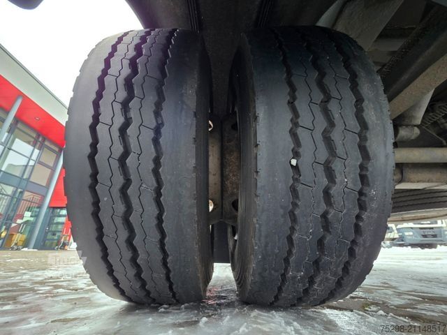 Auflieger mit Pritsche & Plane  Mildner SAP / 1 Achs