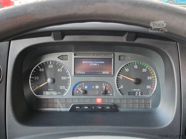 Škatlasti tovornjak MERCEDES-BENZ Atego 1222 / Ladebordwand