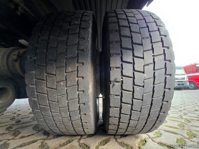 Škatlasti tovornjak MERCEDES-BENZ Atego 1222 / Ladebordwand