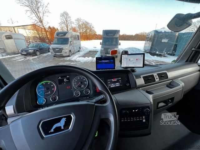 Boskapsbil MAN 12 250 5 Pferde Pop-Out