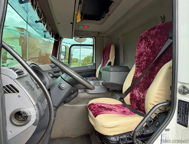 شاحنة صندوقية DAF CF 370 FAN HEIWO BAK DHOLLANDIA 3000 KG. ACHTERS