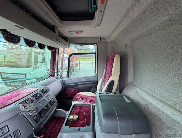 شاحنة صندوقية DAF CF 370 FAN HEIWO BAK DHOLLANDIA 3000 KG. ACHTERS
