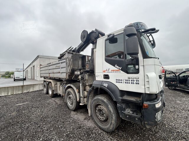Háromoldalas billenős teherautó Iveco Trakker