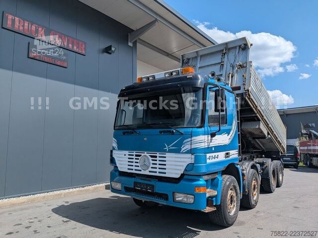 Üç taraflı damperli kamyon MERCEDES-BENZ Actros 4143 / V6 / Blatt - Blatt / Retarder