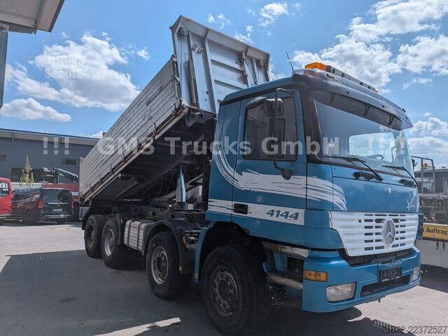 Üç taraflı damperli kamyon MERCEDES-BENZ Actros 4143 / V6 / Blatt - Blatt / Retarder