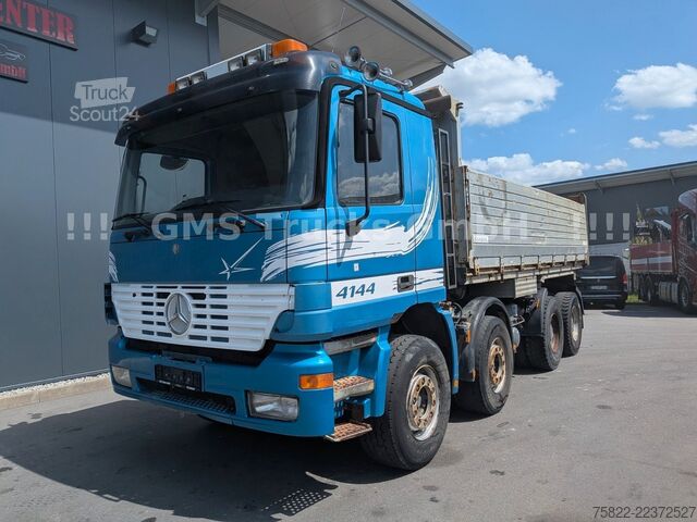 Üç taraflı damperli kamyon MERCEDES-BENZ Actros 4143 / V6 / Blatt - Blatt / Retarder