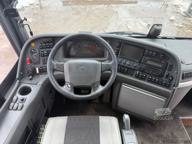 Autocar VOLVO 9700