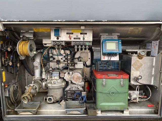 Camion-citerne MERCEDES-BENZ 2546 Actros LL | Rohr A3*3x Kammern*Retarder*AHK