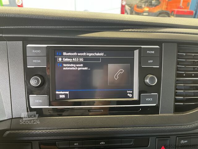 Nakládací plošina VW Transporter 2.0 TDI L2H1 30 DC Open laadbak Pic...