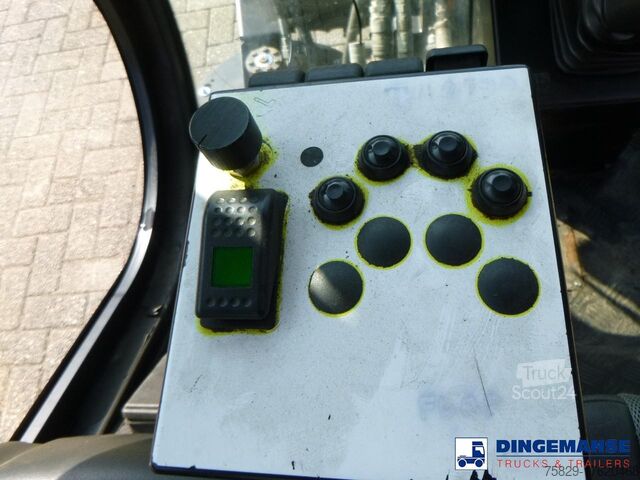 Barredora Nilfisk City Ranger CR3500 sweeper