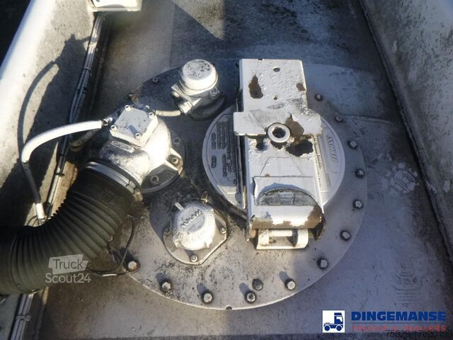 Tank L.A.G. Fuel tank alu 44.4 m3 / 6 comp + pump
