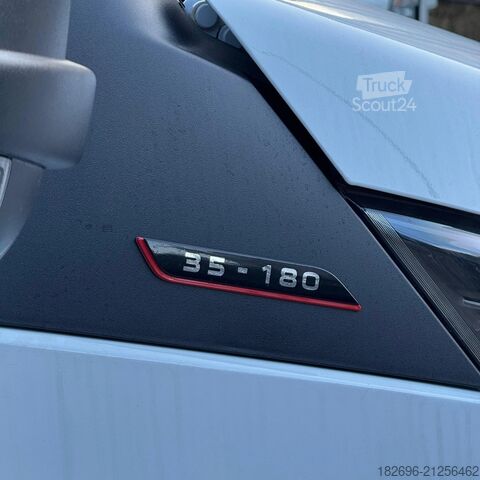 хладилен микробус Iveco Daily 35c18