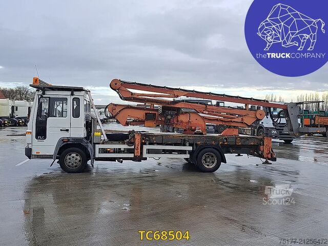 Châssis avec cabine Volvo FLC