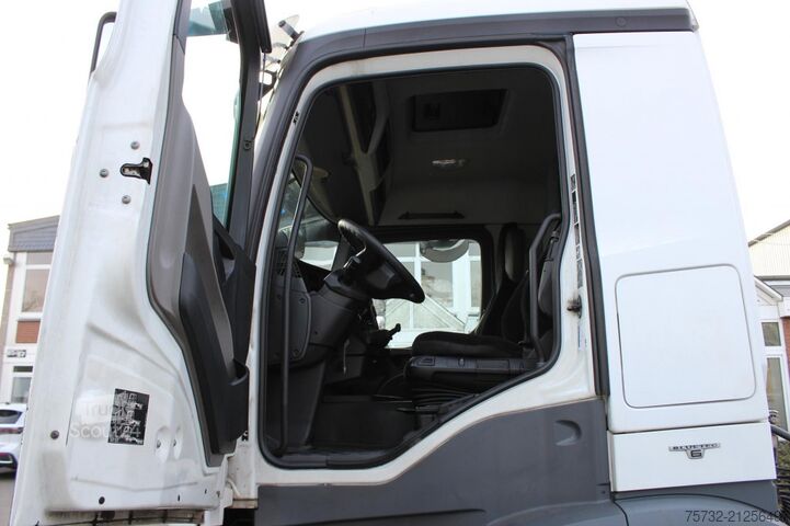 Standard tractor unit Mercedes-Benz Antos 1842 Anhähgerkupplung ACC Standheizung