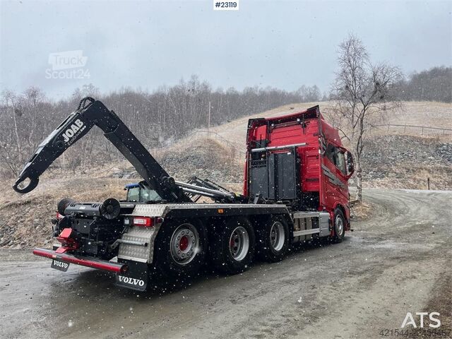 Система крюкообразных рычагов Volvo FH700 Tridem hooklift truck – crane hydraulics – 3