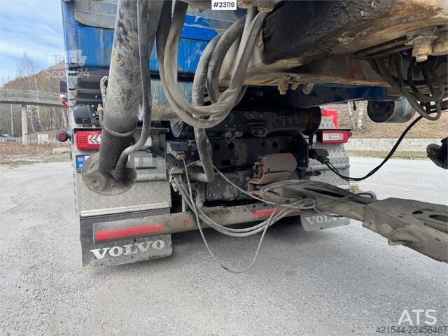 System för krokarm Volvo FH700 Tridem hooklift truck – crane hydraulics – 3