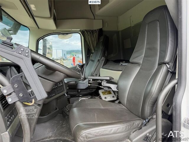 Sistema de brazo de gancho Volvo FH540 8x4 plow rigged hook truck w/ underlying bla