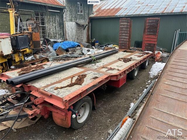 مقطورة نقل منخفضة Goldhofer 3 axle machine trailer.