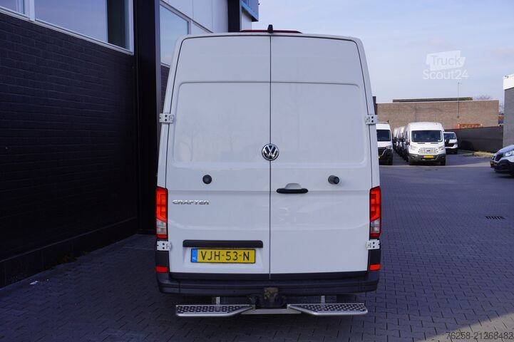 Panelová dodávka Volkswagen Crafter 2.0 TDI 140PK L3H3 EURO 6 - Airco - Nav...