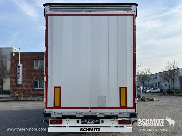 Nyitott ponyvás félpótkocsi Schmitz Cargobull Curtainsider Mega Getränke