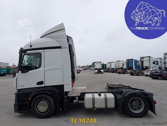 Standard-SZM Mercedes-Benz Actros