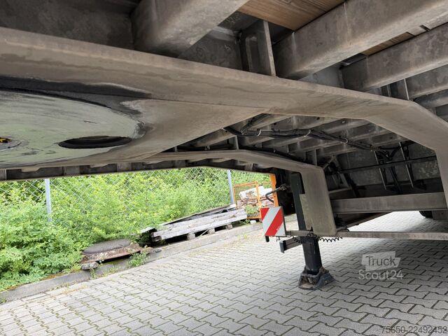Reboque de plataforma rebaixada Humbaur HTS30  3 Achs Satteltieflader, neuwertig