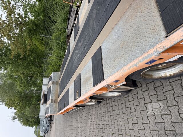Reboque de plataforma rebaixada Humbaur HTS30  3 Achs Satteltieflader, neuwertig