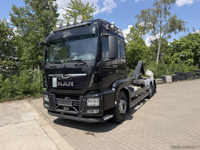 Kippiauto MAN Truck & Bus TGS  MAN TGS 26.500 3 Achs Abroller