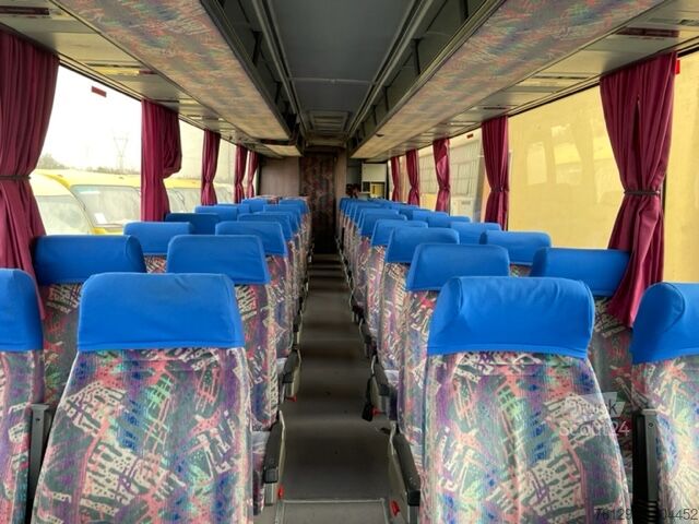 Turistični avtobus Neoplan N 316 SHD