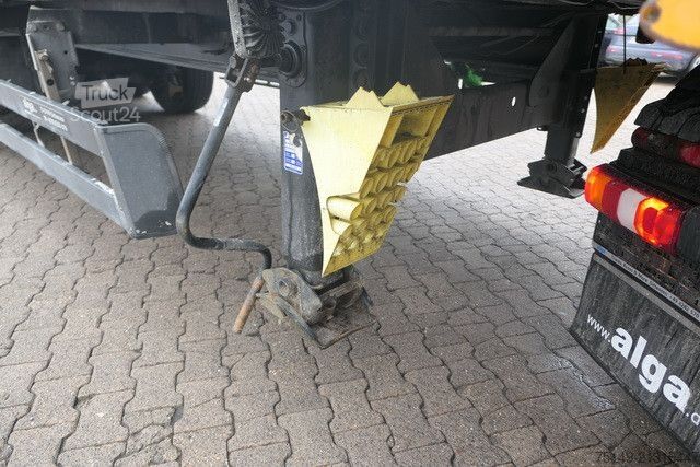 Semi-remorque à plancher roulant SCHWARZMÜLLER J-Serie, 10mm Boden, 92m³, Luft-Lift, Funk