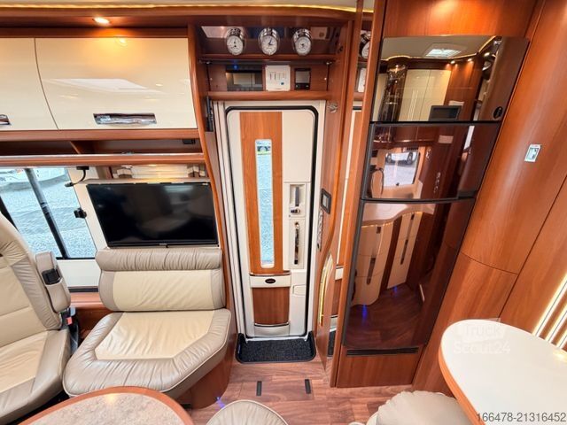 Integrētais kemperis CARTHAGO Chic E-Line I 49 LE  *Festbett-Automatik-AHK*