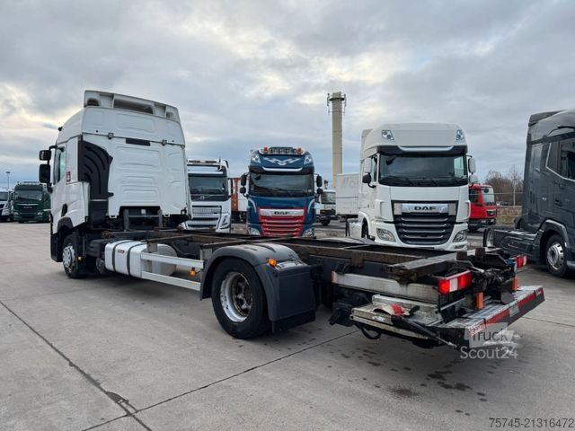 Camion porte-caisses amovibles RENAULT T 460 * LBW * 2 X TANK * RETARDER * GERMAN TRUCK