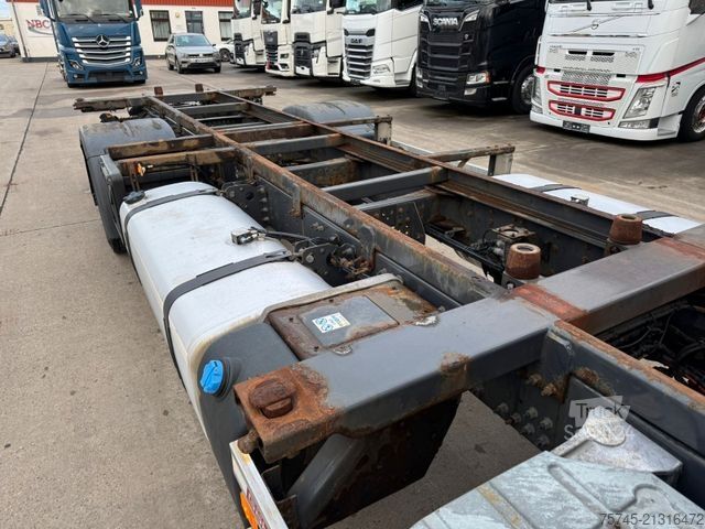 Camion porte-caisses amovibles RENAULT T 460 * LBW * 2 X TANK * RETARDER * GERMAN TRUCK