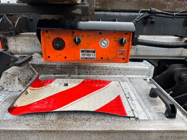 Camion porte-caisses amovibles RENAULT T 460 * LBW * 2 X TANK * RETARDER * GERMAN TRUCK