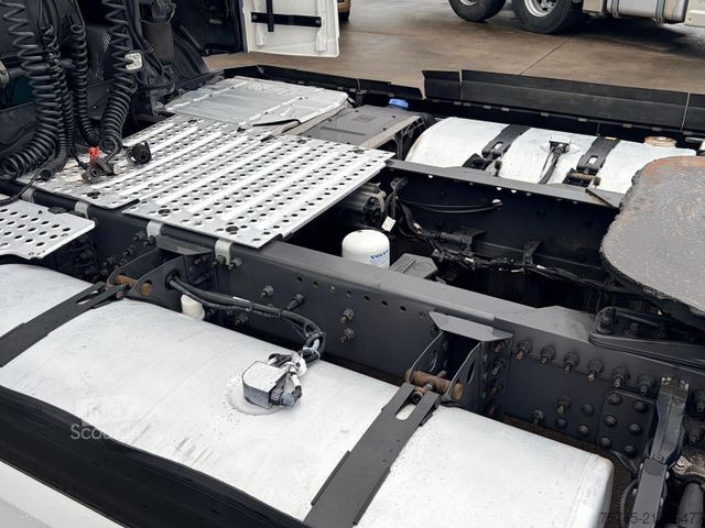 Tractor estándar VOLVO FH 500 * I SAVE * ACC * XL * I COOL * LED