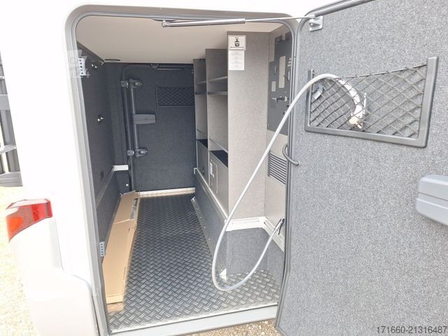 Polintegriran avtodom HYMER/ERIBA ML-T CrossOver 570 AHK, LUND, GFK, KLIMA, 18ZOLL