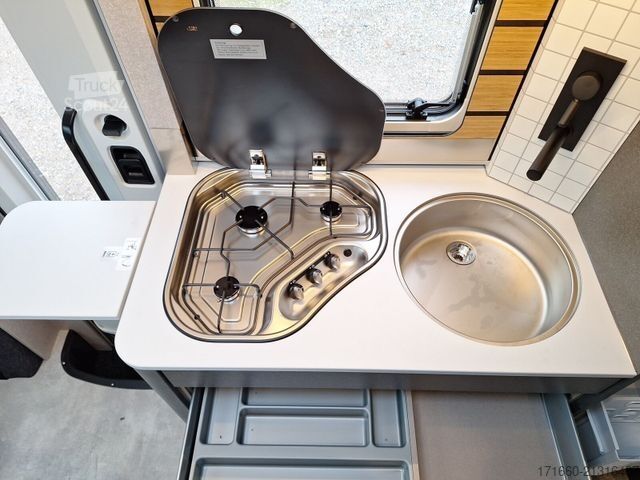 Polintegriran avtodom HYMER/ERIBA ML-T CrossOver 570 AHK, LUND, GFK, KLIMA, 18ZOLL