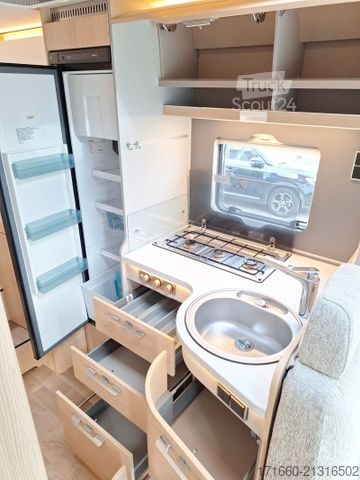 Integrirani avtodom HYMER/ERIBA B-Klasse MC I 600