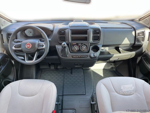 Half-integraal camper BÜRSTNER Lyseo TD 690 G 180 PS - Automatik