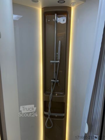 Integriertes Wohnmobil BÜRSTNER Lyseo I 690 G *Automatik*LED*Harmony Line*