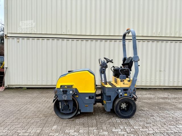 Rolo de tambor único DYNAPAC CC1200C Kombiwalze / 2014 BJ / 1.495 Stunden