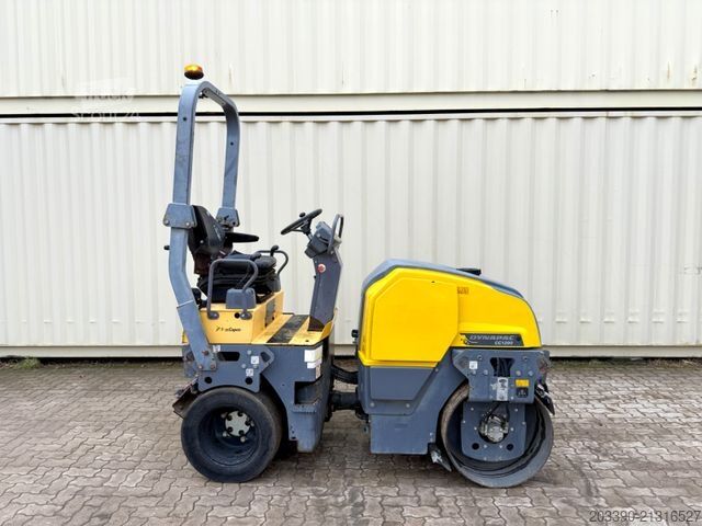 Rolo de tambor único DYNAPAC CC1200C Kombiwalze / 2014 BJ / 1.495 Stunden