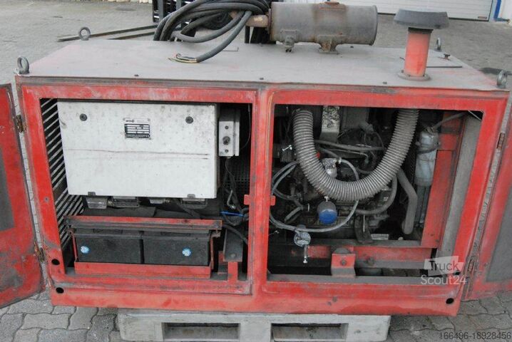 Be- und Entlademaschine  *Sonstige Dieselaggregat für Magnetanlage