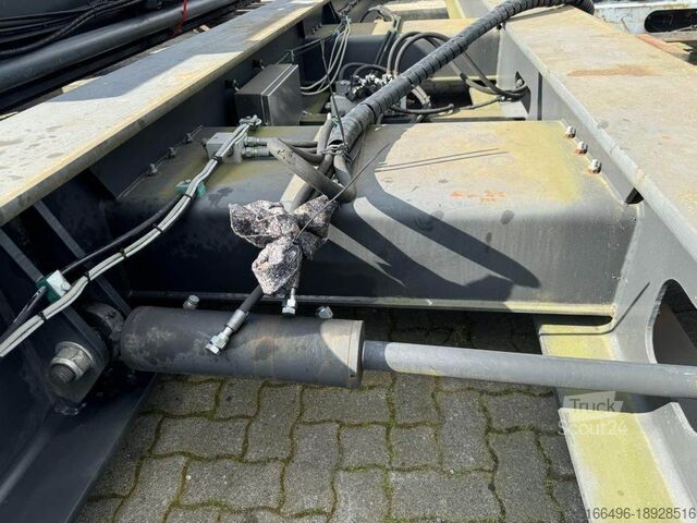 Nakládací a vykládací stroj Elme 340-3093